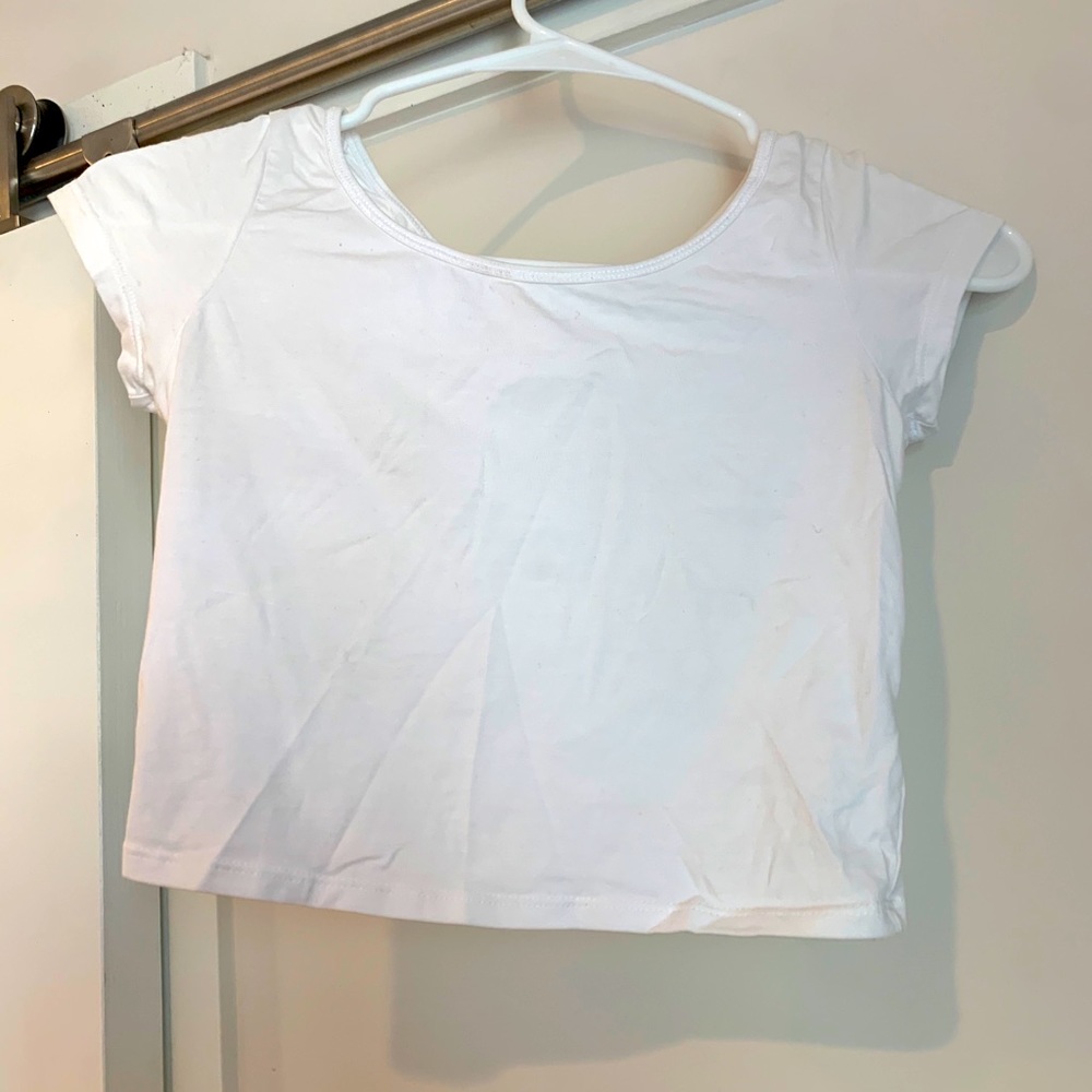 Cropped White, cutout American Eagle Tee